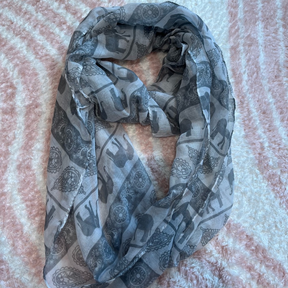 Gray Lightweight Scarf